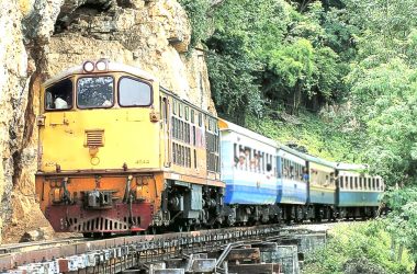 train on death railway bridge